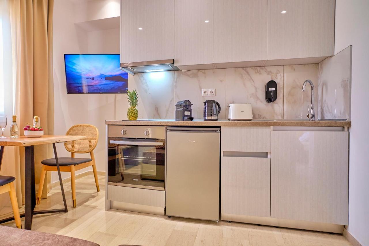 Sunflower Suites Gouvia Corfu エクステリア 写真