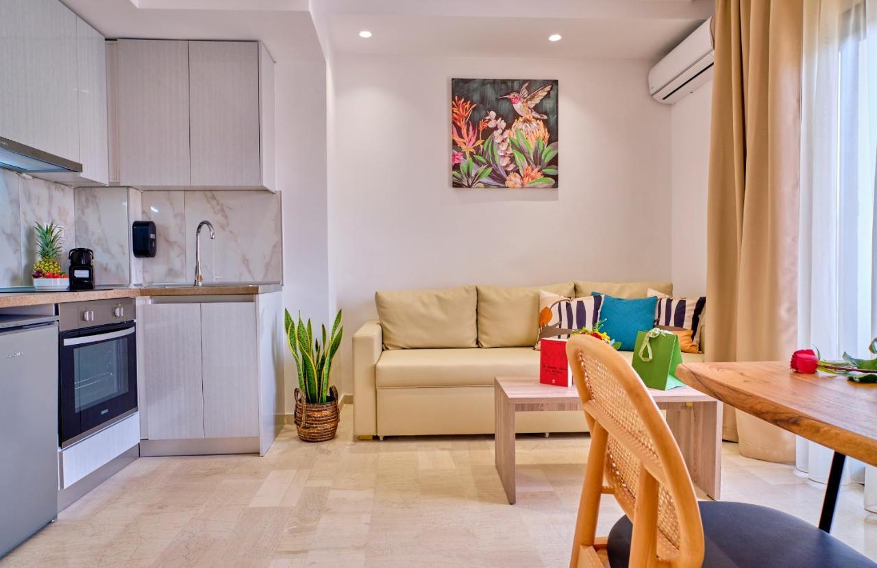 Sunflower Suites Gouvia Corfu エクステリア 写真