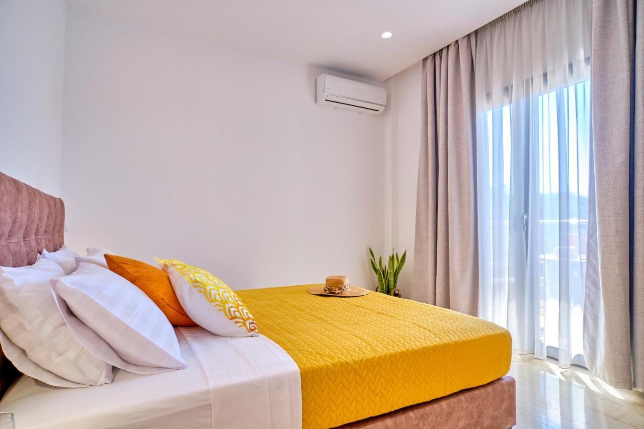 Sunflower Suites Gouvia Corfu エクステリア 写真