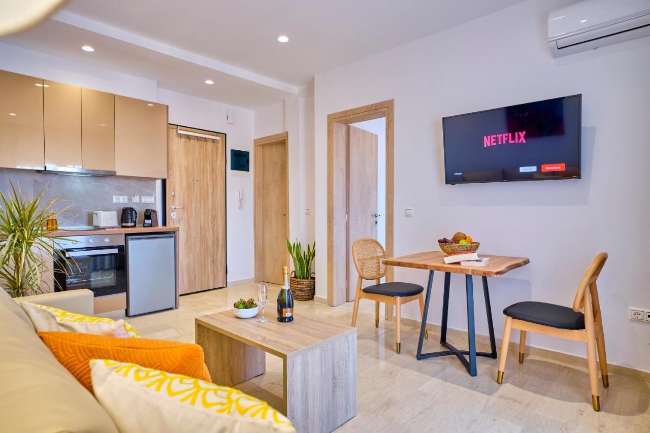 Sunflower Suites Gouvia Corfu エクステリア 写真