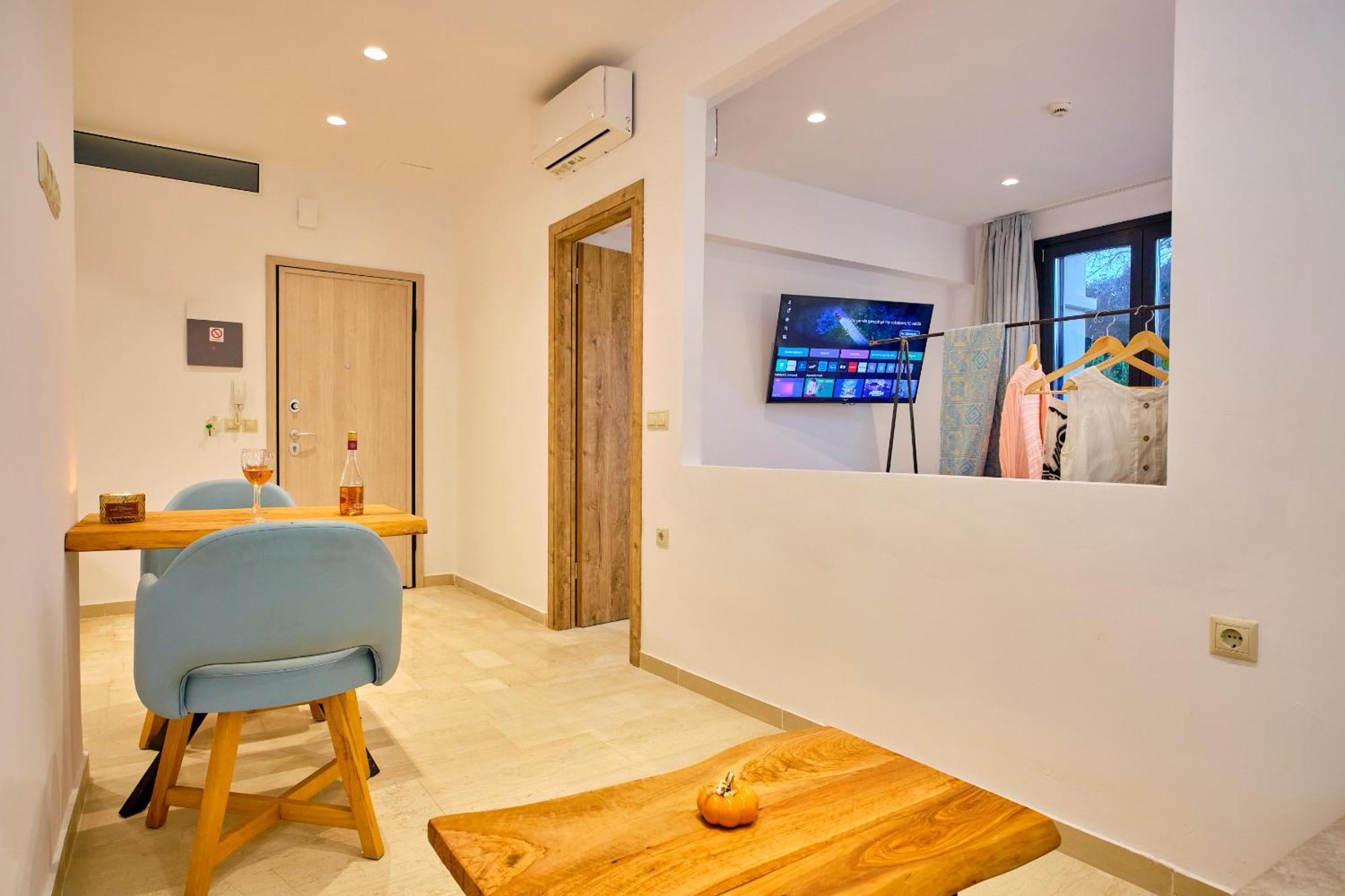 Sunflower Suites Gouvia Corfu エクステリア 写真
